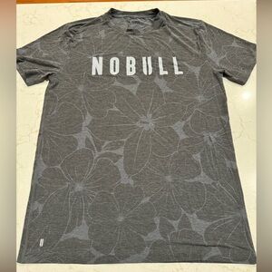 NoBull Blue Hibiscus T-Shirt. M